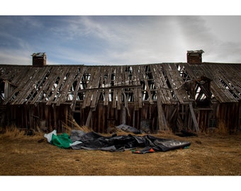 Montana Barn Wall Art | Old Rustic Barn Print | Farmhouse Decor | Color Photography | Digital Download