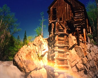 Luz nocturna Crystal Mill Colorado: Fotografía de arcoíris (10x10 cm)