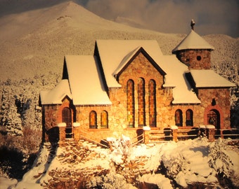 Lámpara de noche de la iglesia de Saint Malo de la línea de fotografía exclusiva de Steele Photography. Colorado