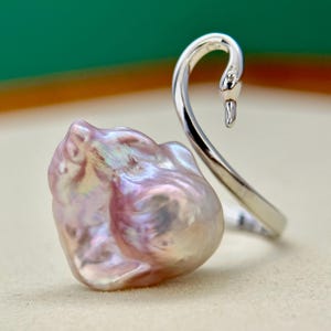 Rosa Lila Roter Barockperlenring, verstellbarer Silber-Statementring, Schwanenschmuck