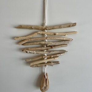 Driftwood Wall Art, Driftwood Wall Hanging Decor, Beach Wall Art, Driftwood Decor Coastal, 19in
