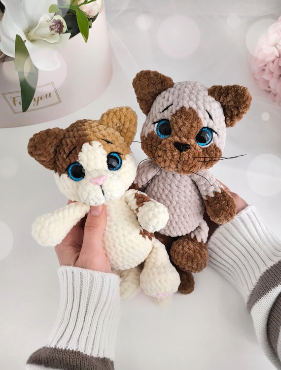 Kitten Crochet Pattern PDF • Tri-Color & Siamese Amigurumi Pattern • Plush Yarn Cat Tutorial • 23cm Stuffed Animal DIY