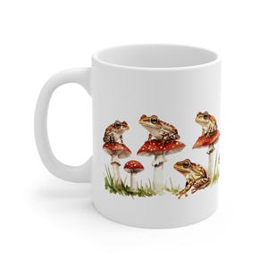 Mug lunatique grenouille et champignon, jolie tasse à café amphibiens, cadeau de tasse de champignon vénéneux inspiré de la nature