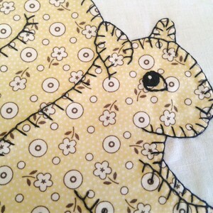 pdf SQUIRREL, Single Block .pdf, Instant Download, Traditional Applique Squirrel Pattern, Hand or Fusible Applique, Free Shipping, Quilted image 4