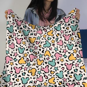 Pastel Mickey Mouse Fleece Blanket – Cute Cartoon Throw for Kids, Baby Fleece Blanket, Soft Cozy Bedding Gift