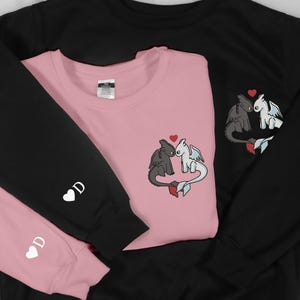 Personalized Couple Sweatshirts Embroidered Dragon Custom Name Sweatshirt Toothless Cartoon Sweatshirt Light Fury Embroidery Shirt Gifts