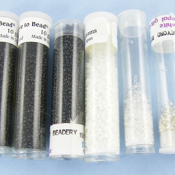 Black and White Seed Bead Assortment, Destash Size 15 Seed Beads, Tiny Black and White Glass Beads |SB1-1|1