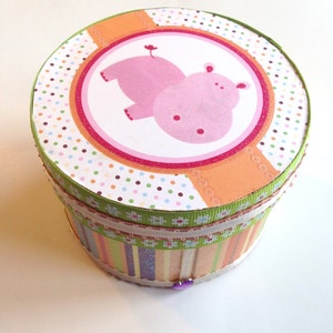 Regalo ippopotamo / Scatola del tesoro a tema ippopotamo / Decorazione personalizzata per la cameretta dei bambini / Grazioso contenitore per ninnoli per bambini / Regalo unico per neonati