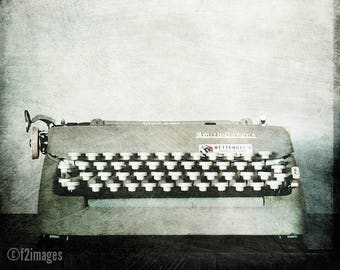 8x8 Typewriter 2