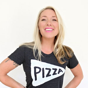 Pizza Graphic T-shirt, Mama Shirt , Handmade Gift for Mom, Made in the USA Womens Clothing, Funny Sayings Shirt, Handmade Screen Printed Tee