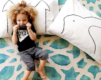 Animal Art Screen Printed Design - Standard Bed Pillow Case for Toddler Tweens Teens and Adult' Bedrooms - Single Standard Cotton Pillowcase