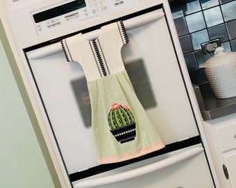 Cactus Hanging Kitchen Towel Dress, Green Succulent Dishtowel Dress, Dish Towel, Oven Tea Towels,  Mom Gift, Kitchen Decor/ Klosti