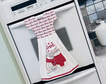 Cat Lover Dish Towel Dress, Hanging Dish Towel, Tea Towel, Red and White Dishtowel Dress with Embroidery, Mom Gift, Kitchen Decor/ Klosti