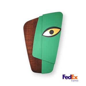 Authentic African sculpture Mask 3D Wall Art - Handcrafted Wooden Decor for Living Spaces - Distinctive Cultural and Modern Home Accent