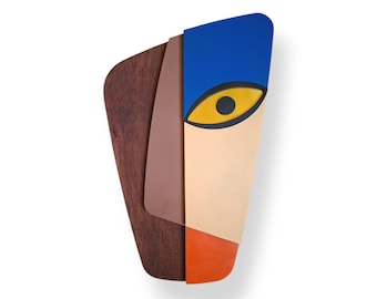Authentische farbige afrikanische Skulptur Mask 3D Wandkunst - Handgefertigtes Holzdekor für Wohnräume - unverwechselbares kulturelles und modernes Zuhause