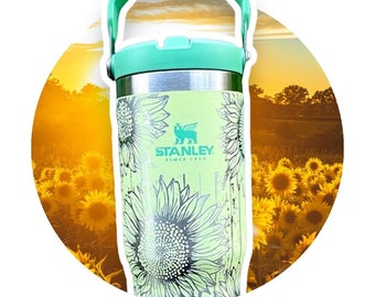 Sunflower Engraved Stanley Cup Tumbler 30 oz Ice flow Custom Rustic Wood Water Bottle Large Mug Spillproof Flip Straw