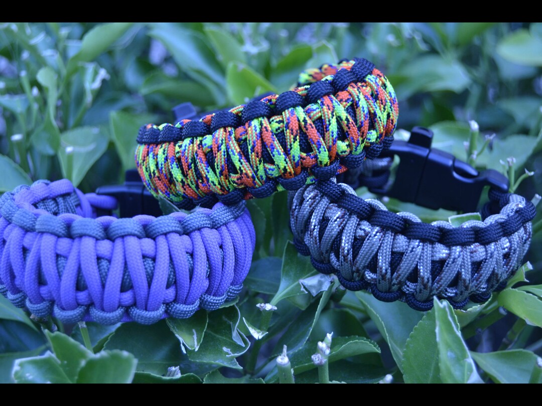 King Cobra Paracord Bracelet - Etsy