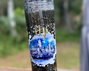Hogwarts snow globe 18oz plastic tumbler