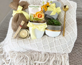 Cozy Sunshine Hygge Gift Box, Handmade Gift, Care Package for Her, Birthday gift basket, Get well soon, Gift box for women, Thinking of you