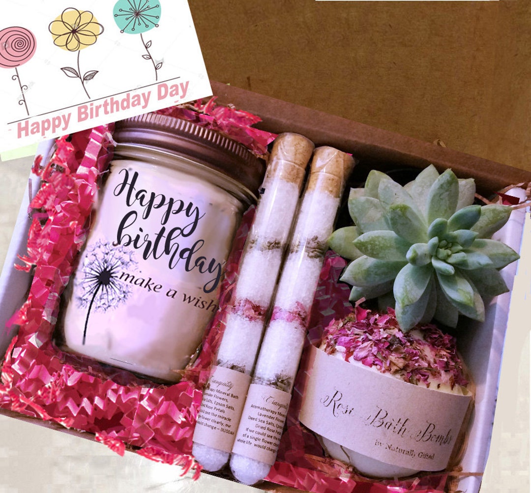 5 Beautiful Handmade Birthday Gift Ideas for Mom, Happy Birthday Gifts