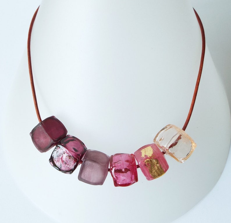Statement Glass bead Necklace - Hot Pink main image 0