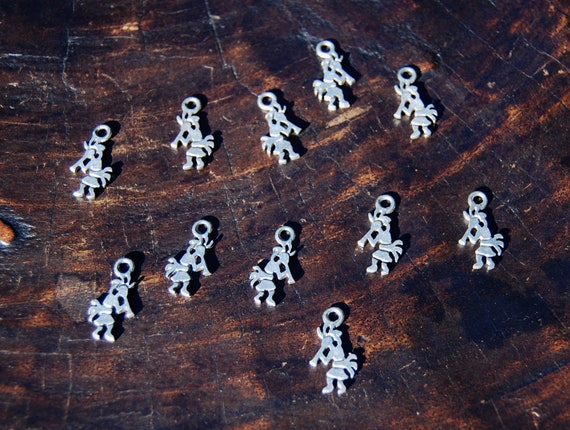 Sterling Silver Plated Kokopelli Charm: Native American Jewelry Supply