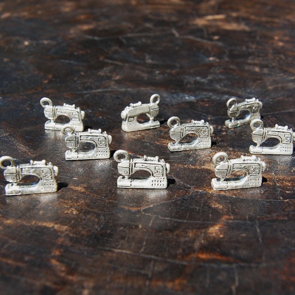 Antique Silver Sewing Machine charms, Sewing charms, 1 charm, made in the U.S. jewelry making supplies, silver charms, beading supplies