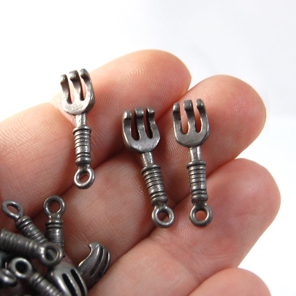 Antique Garden tool charms, Cultivator charms, Garden charms, Tool charms, 1 charm, jewelry making supplies, Silver charms, beading supplies