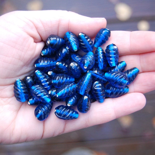 Pack of 10 beads, Royal Blue teardrop shaped beads, glass beads, bulk loose beads, Jewelry making supplies, Circle of Stones