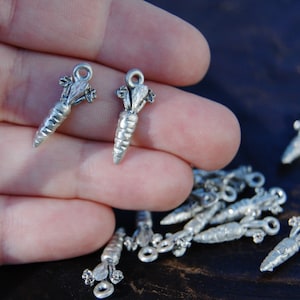 Antique Silver Carrot charms, vegetable charms, 1 charm, made in the U.S. jewelry making supplies, silver charms, beading supplies