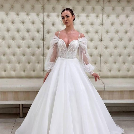 Pearl Sweetheart Corset Wedding Dress, Flowy Maxi Floor Bridal Gown, Sparkly Tulle Affordable Wedding Dress, Dress With Detachable Sleeves - Etsy Hong Kong Pearl Sweetheart Corset Wedding Dress, Flowy Maxi Floor Bridal Gown, Sparkly Tulle Affordable Wedding Dress, Dress With Detachable Sleeves - Etsy Hong Kong