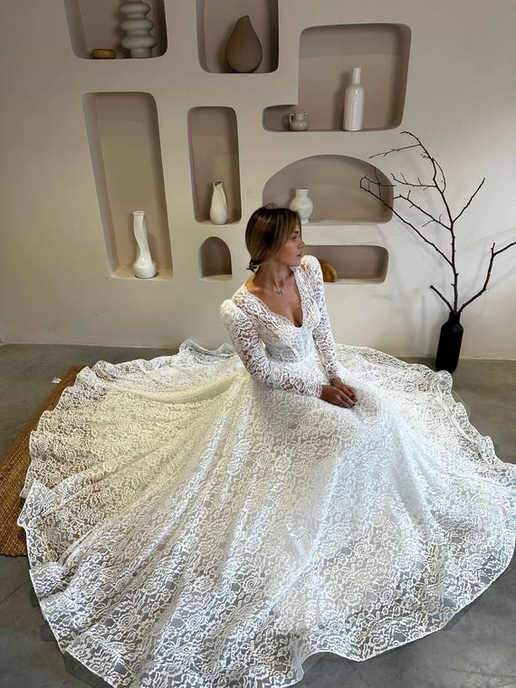 wedding dress illusion lace Illusion Lace Appliqued Top Tulle Skirt A-Line Wedding Dress main image 1