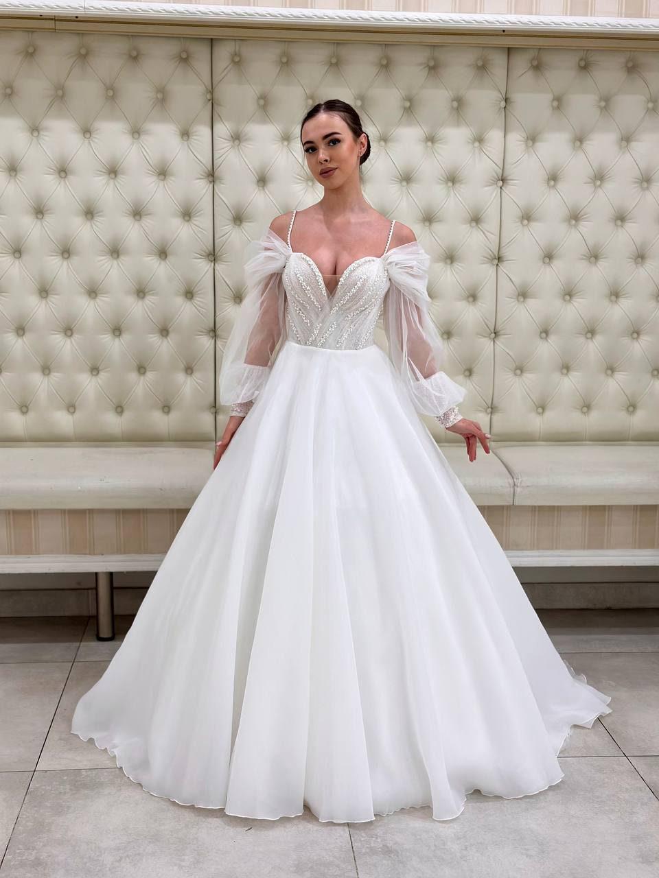 Pearl Sweetheart Corset Wedding Dress, Flowy Maxi Floor Bridal Gown, Sparkly Tulle Affordable Wedding Dress, Dress With Detachable Sleeves Pearl Sweetheart Corset Wedding Dress, Flowy Maxi Floor Bridal Gown, Sparkly Tulle Affordable Wedding Dress, Dress With Detachable Sleeves