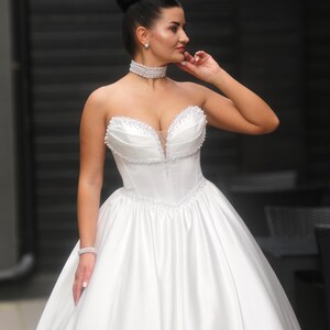 diamond corset wedding dress Bling Wedding Dresses Sequined Tulle Designer Wedding Dress: Elegant Beaded Corset Back Luxury Bridal Gown, Plus Size Boho Garden Wedding Dress