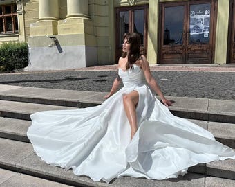 Lustrous Satin Minimalist Wedding Dress, V-Neck Corset, Romantic Slit Skirt