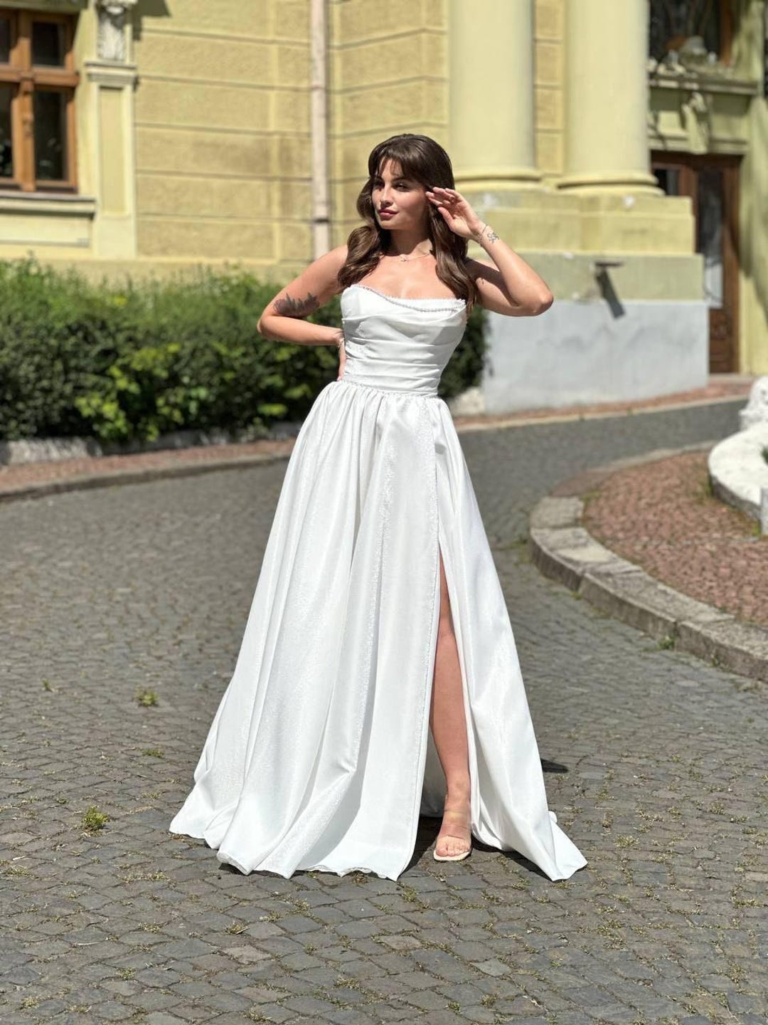 Vestido de novia estilo princesa hada, estilo bohemio, romántico y