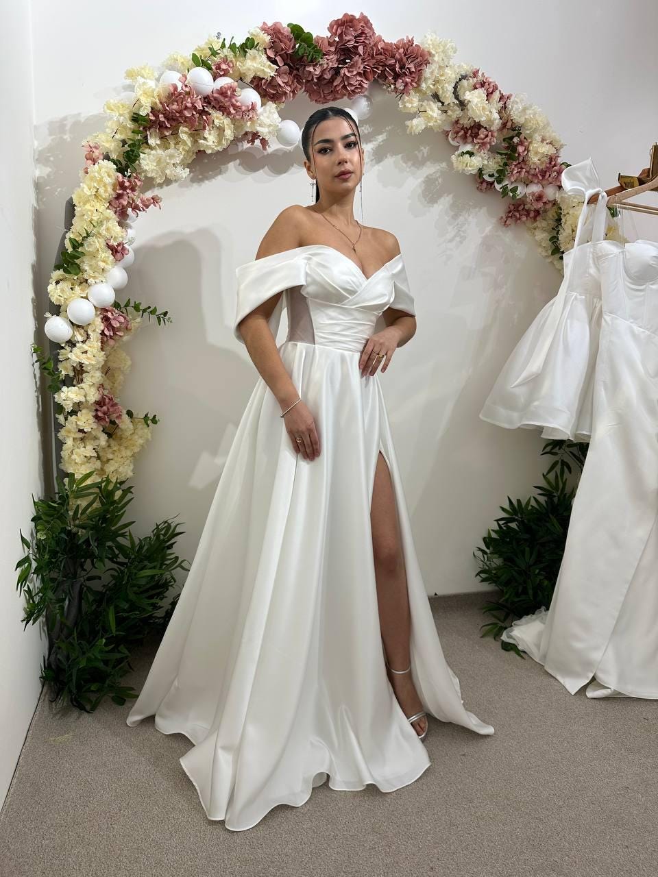 ivory satin aline wedding dress Ivory Satin Wedding Dresses Plunging V-Neck Mermaid Bridal Gown W0098 Ivory / US12