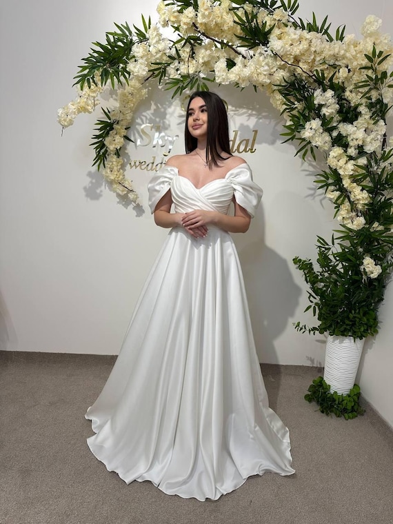Off-the-shoulder Wedding Dress, Corset Wedding Dress, Lace-up Bridal Gown,  Royal Soft Silk Satin Bridal, Draped Corset Tie