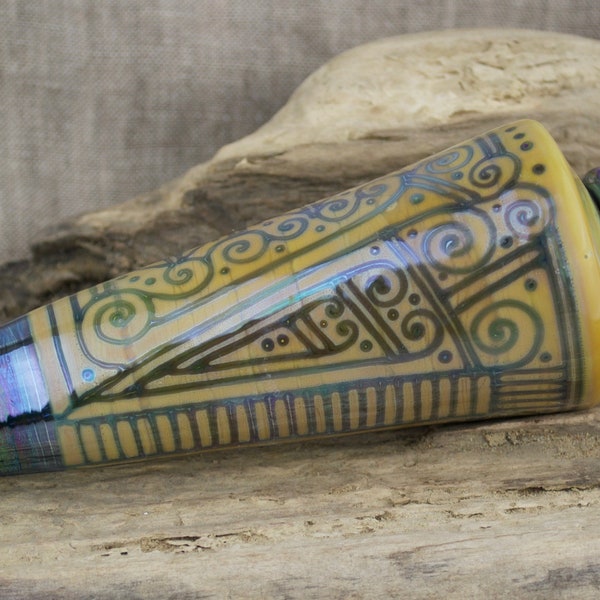 Alive Glass -  Pendulum - Faux Opal Yellow / Triton