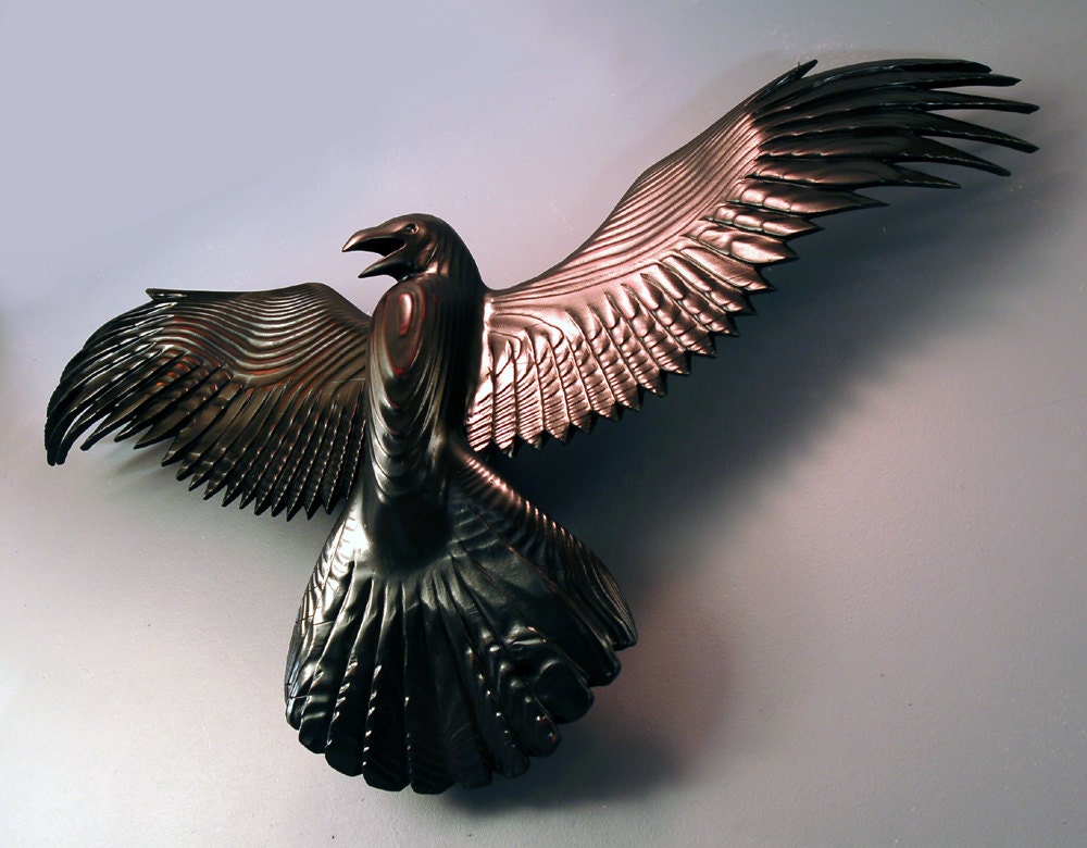 Raven Wood Carving by Jason Tennant - Etsy UK