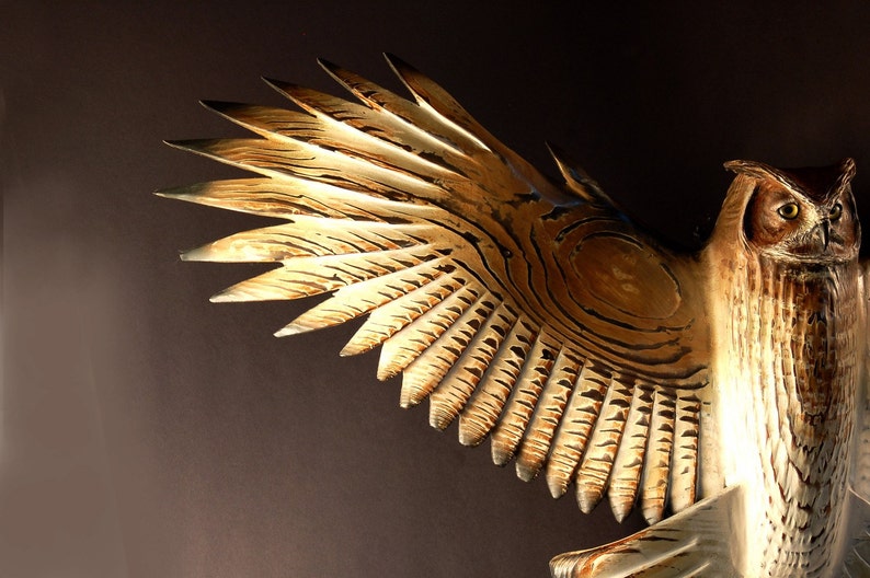 Owl woodcarving by Jason Tennant, Silent Flight, Small image 3