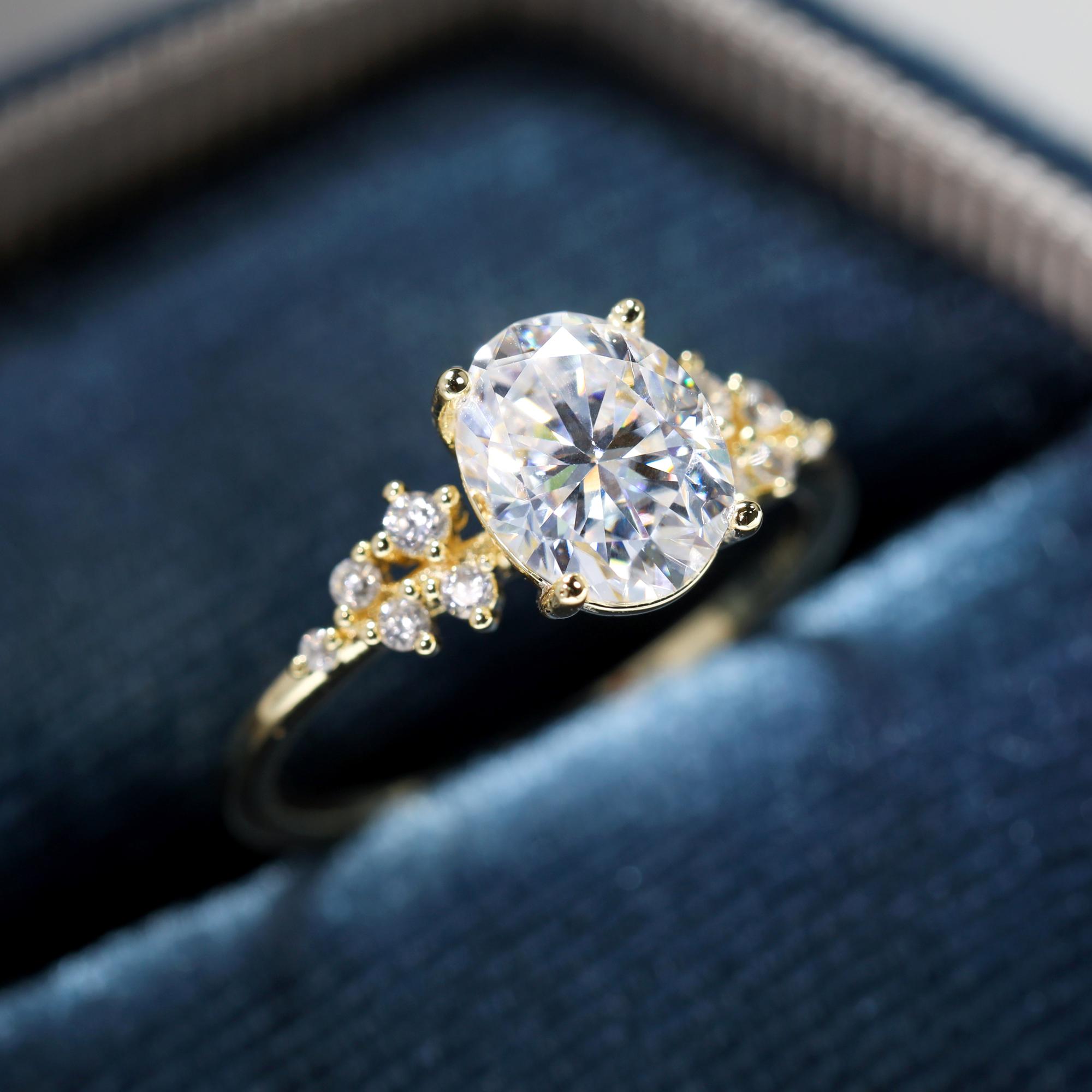 Fake Wedding Ring Set Simulated Diamond Good Quality Fake Engagement