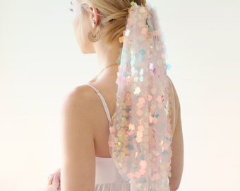 Mermaid mini veil, Glam sequin veil, Unique wedding veil, Sequin covered veil