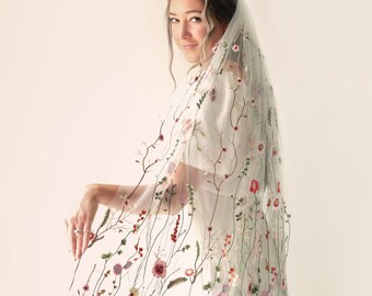Wildflower veil, Longer style, Embroidered flower veil, Floral wedding veil, Bridal veil with flowers, Unique wedding veil