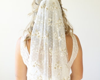 Austen veil, Embroidered flower veil, White Swiss dot, Point d'Esprit. Gold embroidery