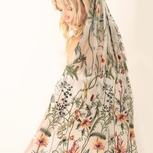 Carolina wildflower veil, Flower veil, Embroidered boho veil