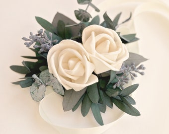 Eucalyptus natuurlijk groen bloemcorsage, moeder van de bruid, tie-on bruiloft corsage met ivoor gedroogde bloem