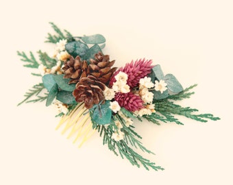 Wedding hair comb, Winter wedding comb, Rustic bridal headpiece, Rustic pine cone comb, Green leaf pine cedar clip