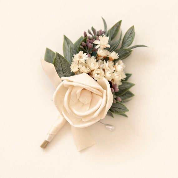One flower deals corsage