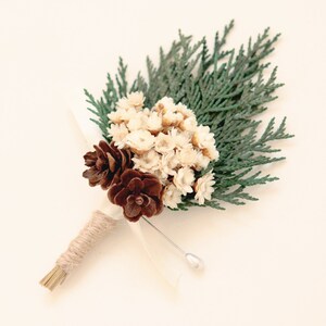 Winter wedding boutonniere, Winter wedding, Groomsmen pin corsage image 1